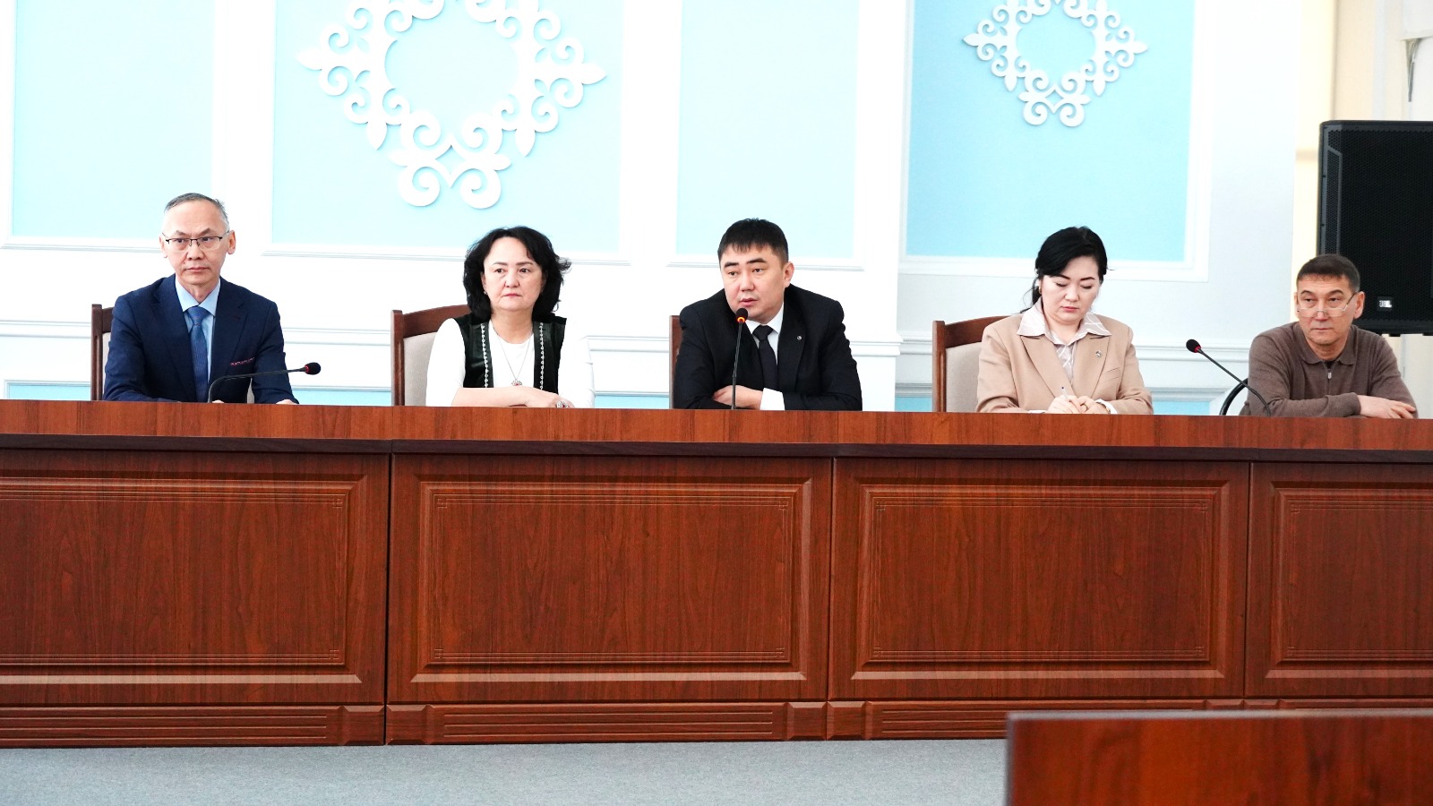 Жаңа ата заңды жан-жақты түсіндірді