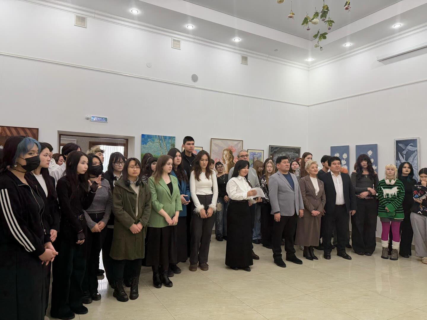 Студенттердің өнер туындылары музей көрмесінде ұсынылды