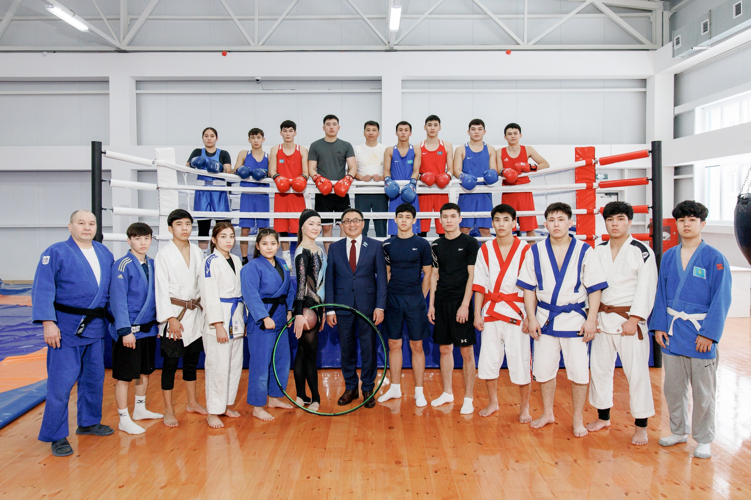 БҚУ инфрақұрылымды нығайтып жатыр: Орал қаласында заманауи спорт кешені ашылды