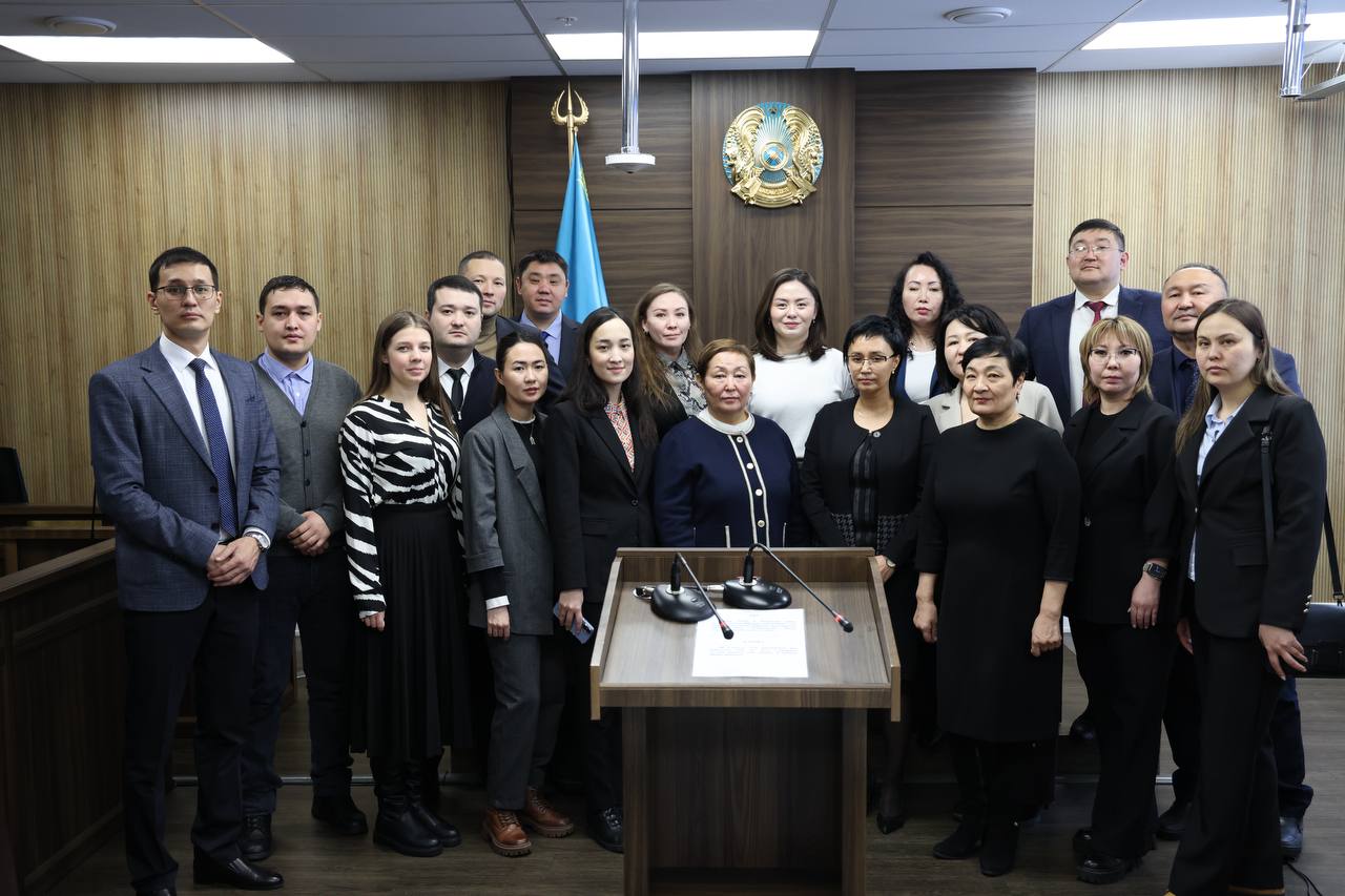 Жоғары Сот Кеңесі жанындағы Сот төрелігі академиясы магистранттары Астана қаласының қылмыстық істер жөніндегі мамандандырылған ауданаралық сотына барды