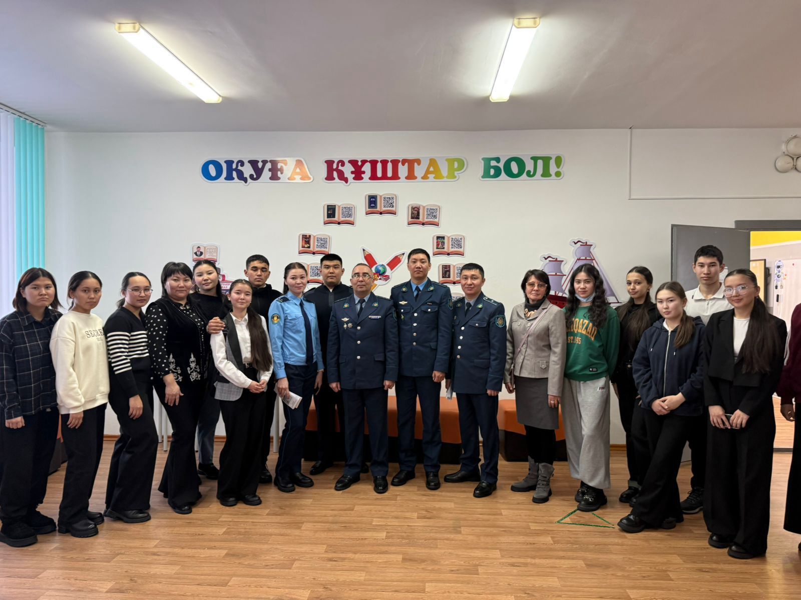 ШҚО ҚАЖ департаментінің қызметкерлері облыс аудандарында ауқымды кәсіптік бағдар беру жұмыстарын жүргізді