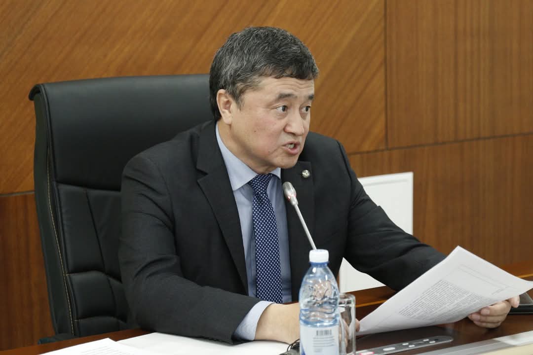 Адам құқықтары жөніндегі Ұлттық орталықтың Атырау облысы бойынша өкілдігінде жаңа Конституцияның жобасы талқыланды.