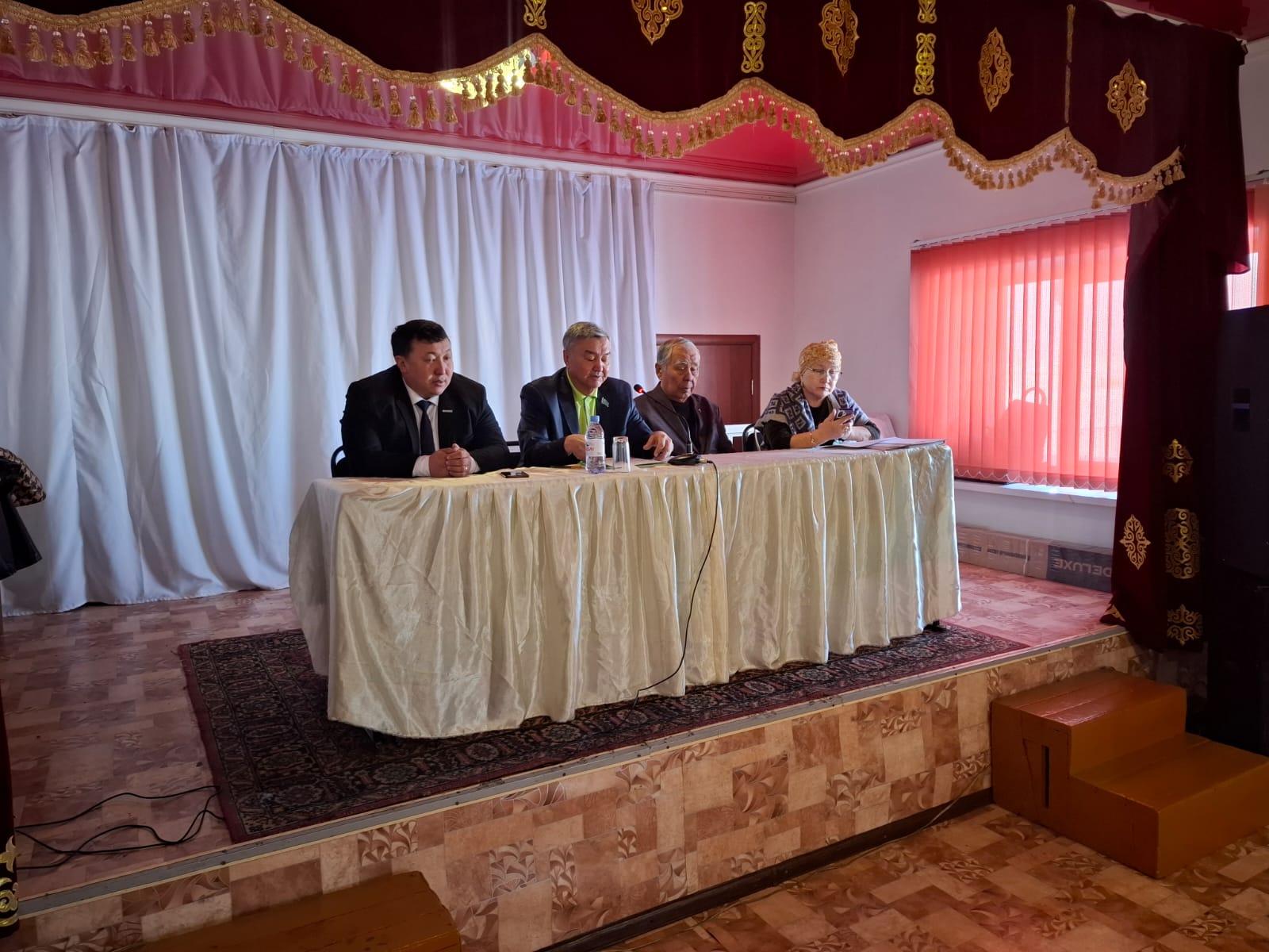 Жаңа Конституция жобасы бойынша ақпараттық-түсіндіру кездесуі