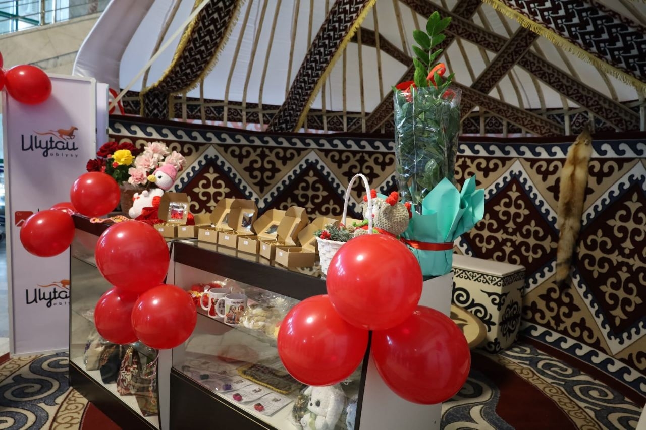 Жезқазған әуежайында «Бір ауыл – бір өнім» жобасының алаңы ашылды.