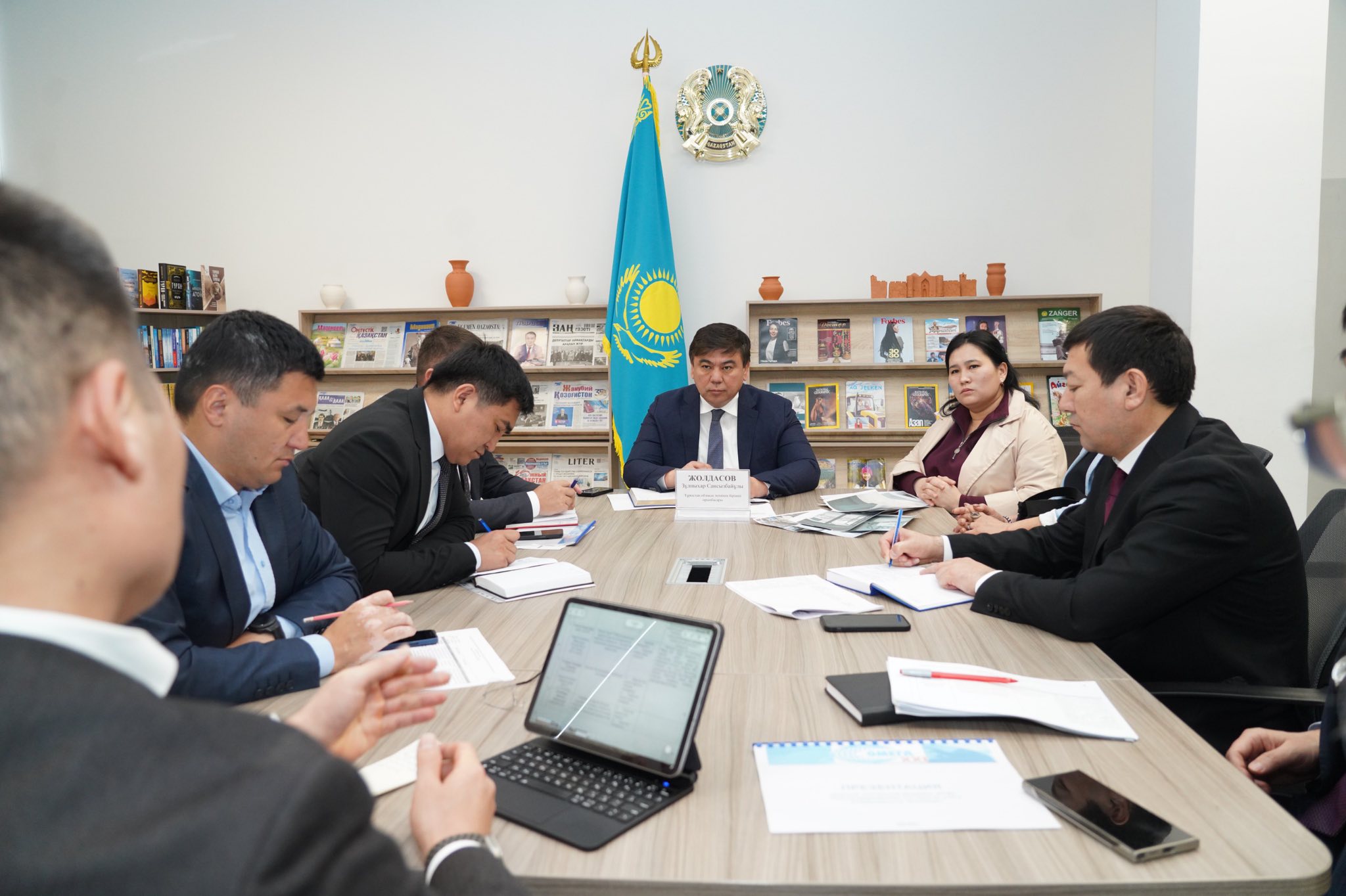 ТҮРКІСТАН ОБЛЫСЫ ӘКІМІНІҢ БІРІНШІ ОРЫНБАСАРЫ ТҰРҒЫНДАРДЫҢ МӘСЕЛЕСІН ТЫҢДАДЫ