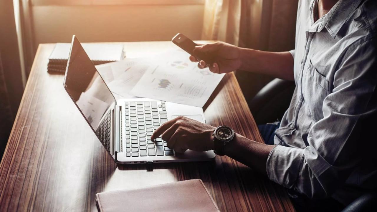 Предпринимателям Карагандинской области помогут грамотно оформить вывески и рекламу на казахском языке