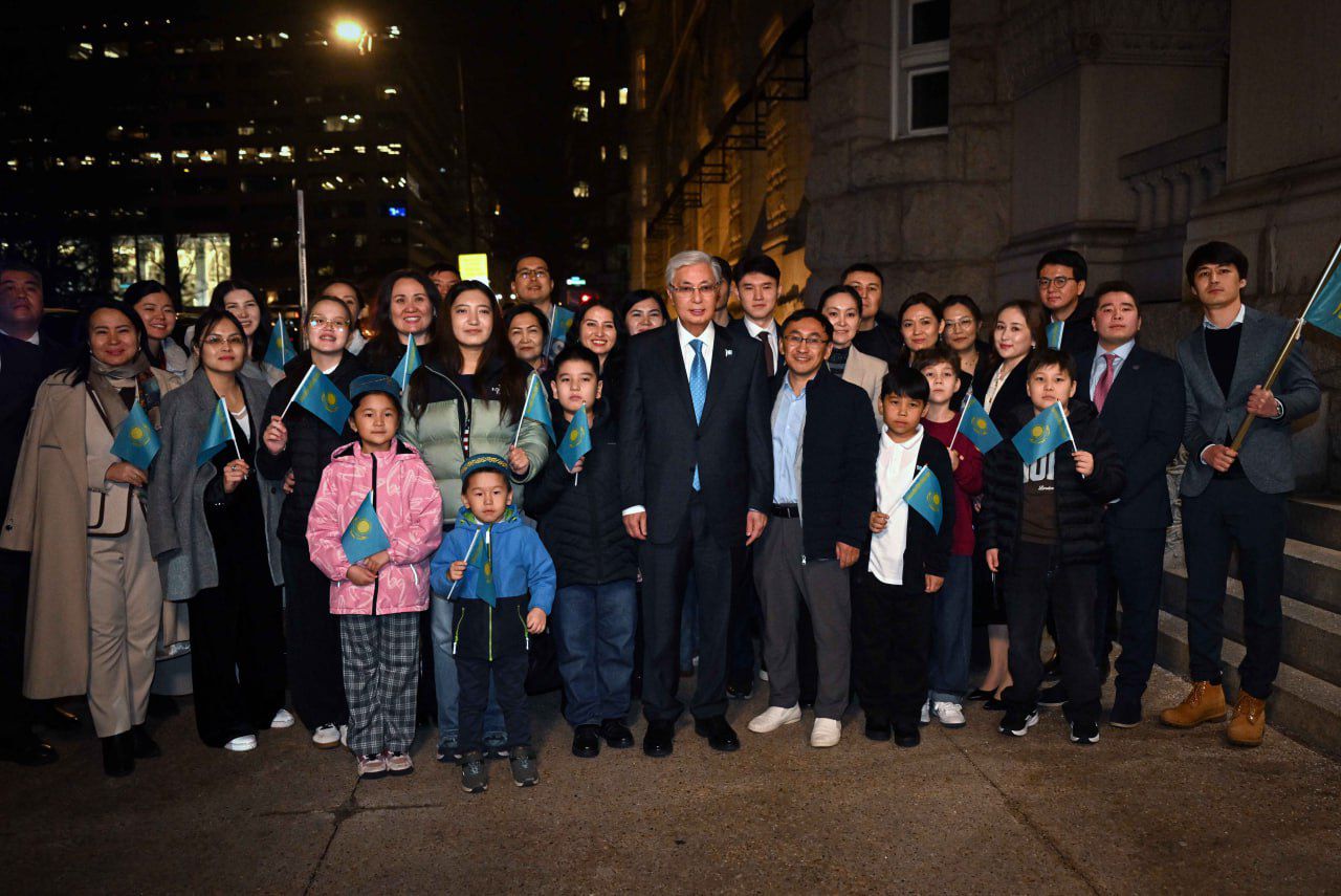 🇰🇿🇺🇸Мемлекет басшысы Вашингтонда отандастарымызбен кездесті