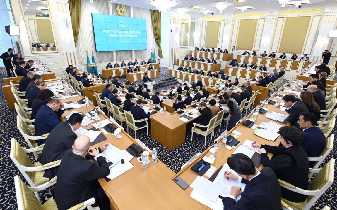 Жаңа Конституция жобасы бүкілхалықтық талқылауға шығарылды