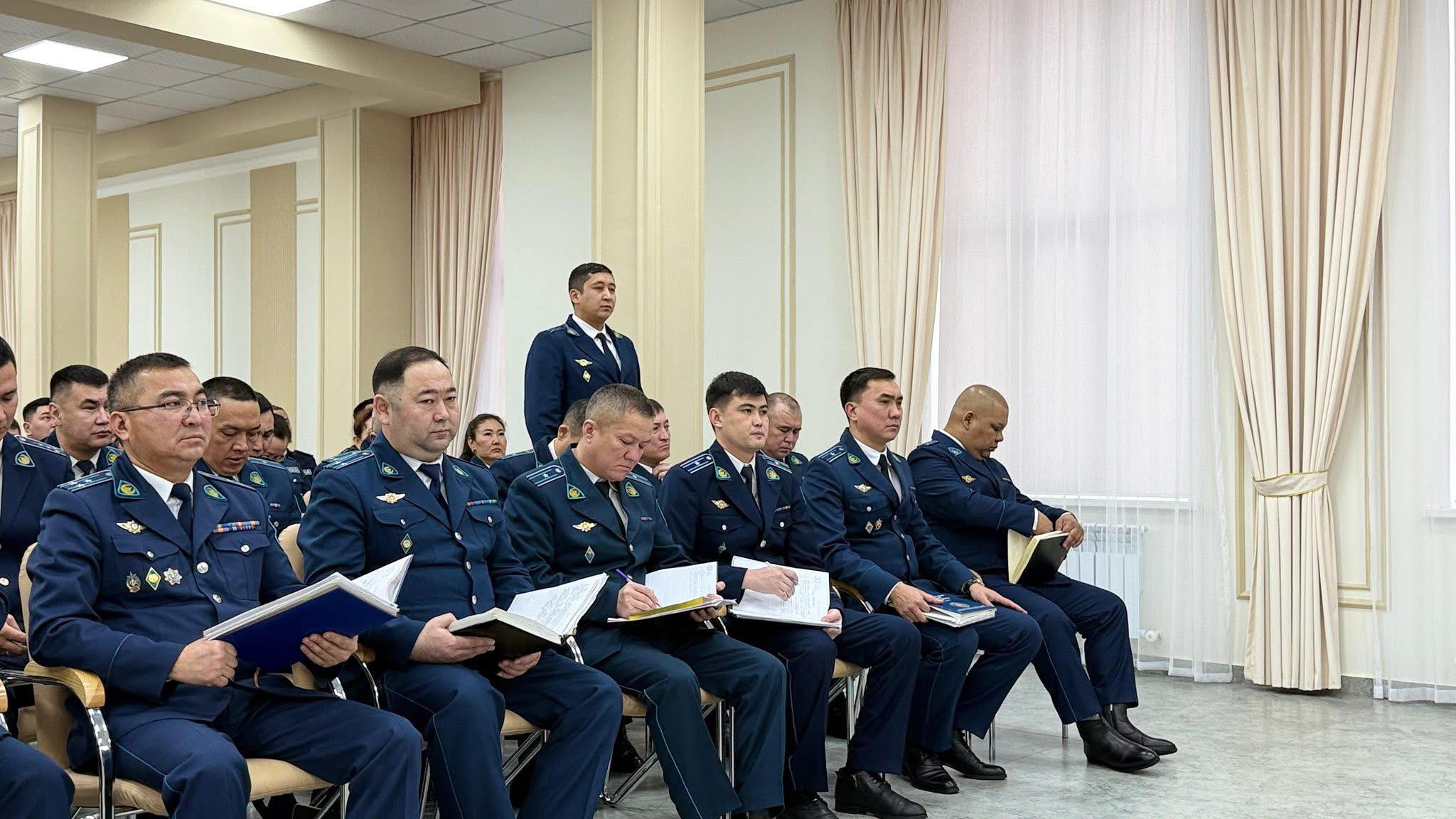 Қармақшы ауданына жұмыс сапары барысында Қызылорда облысы Полиция департаментінің бастығы полиция полковнигі Ергешов Серік Жүрсінбайұлы аудандық полиция бөлімінде болды