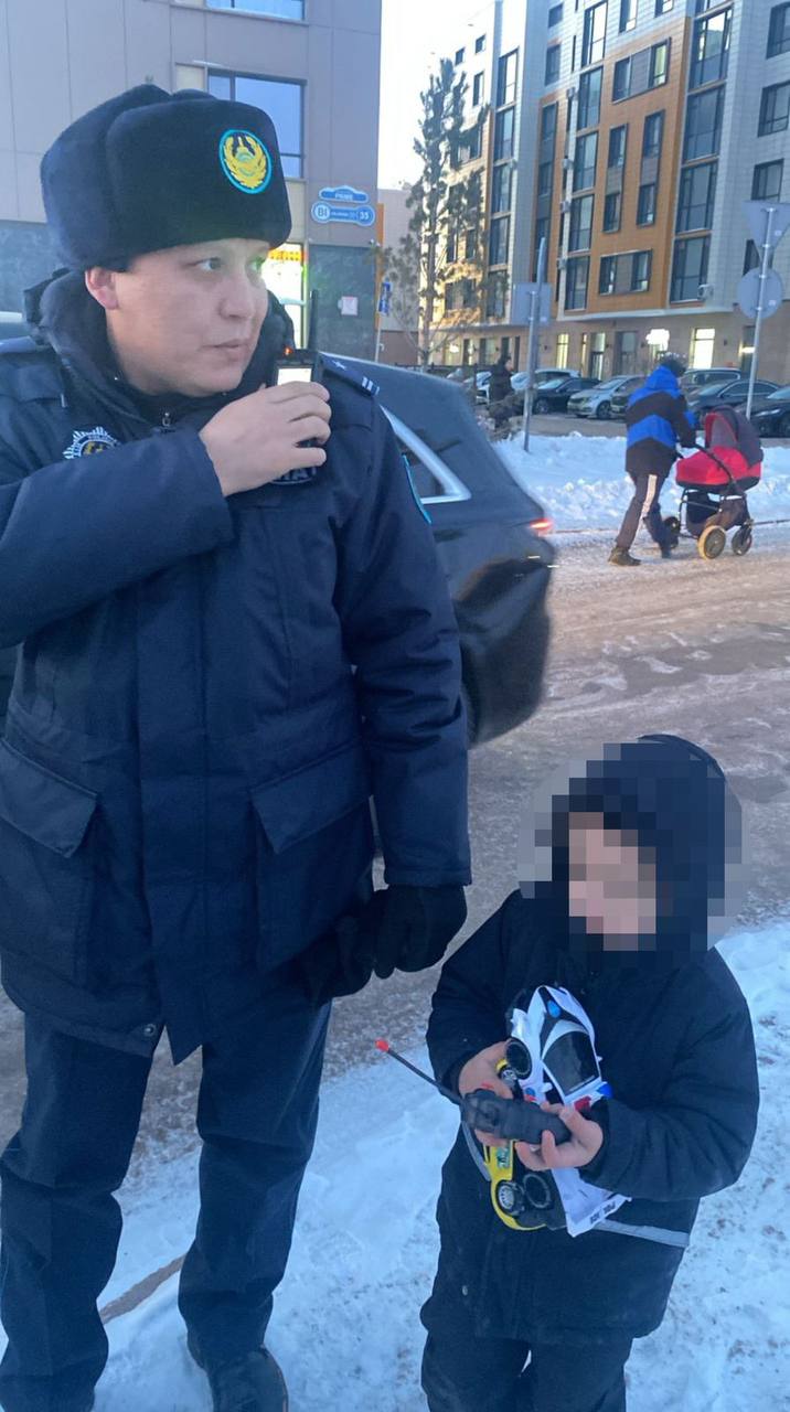 Более четырехсот находящихся на дежурстве полицейских в течении нескольких часов искали пропавшего мальчика в столице