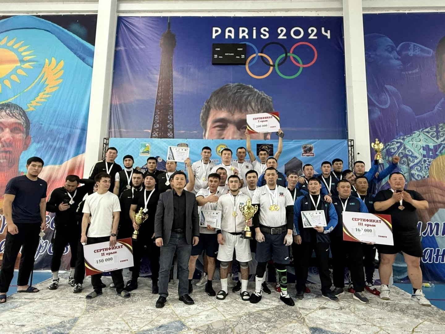 31 января в Казталовском районе в честь 155-летия первого казахского борца-палуана, обладателя огромной силы Қажымұқан Мұңайтпасұлы, был организован областной открытый турнир по национальному виду спорта — перетягиванию каната «BOSTONDYQ CUP–2026».