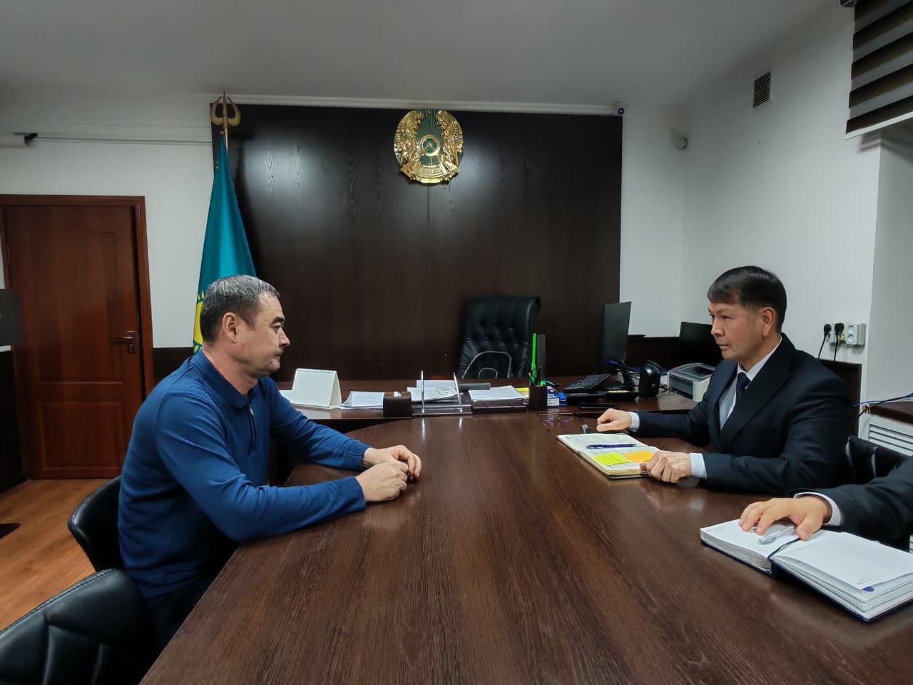 Басқарма башысы азаматтарды жеке қабылдады.