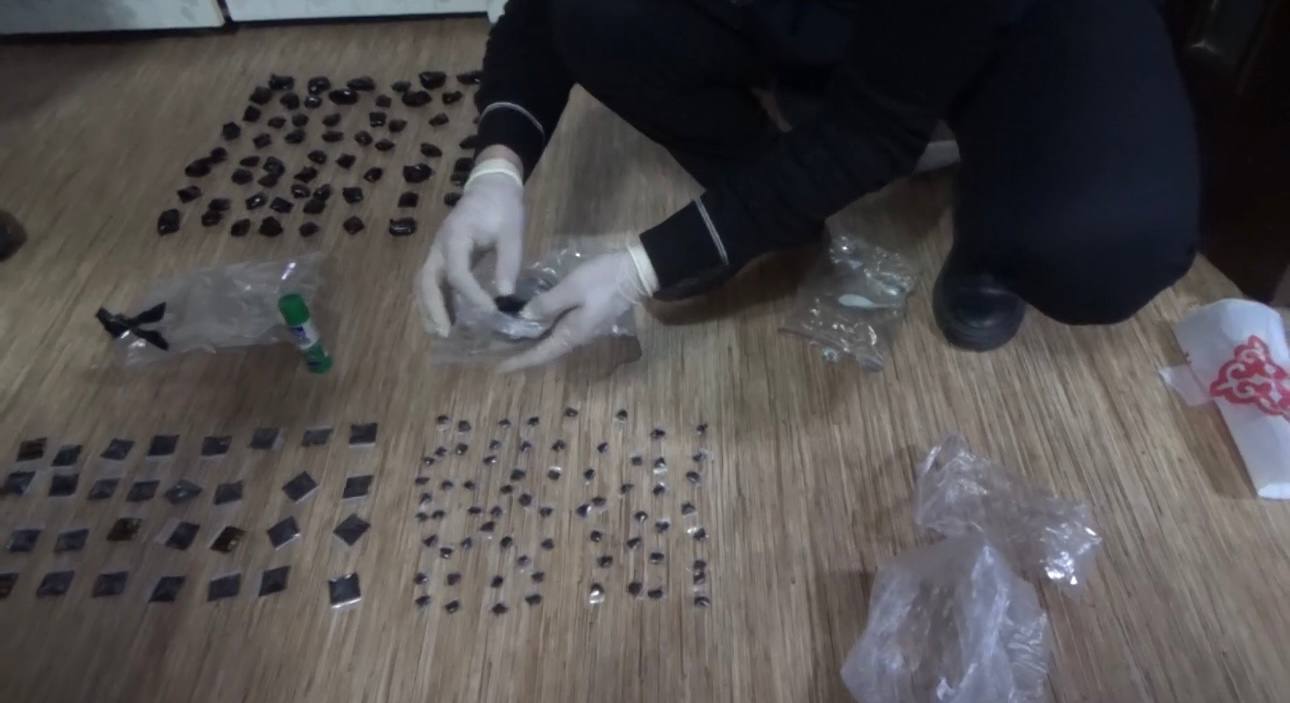 Абай облысында есірткі сақтау және оны буып-түюмен айналысты деген күдікпен шетелдік азамат ұсталды