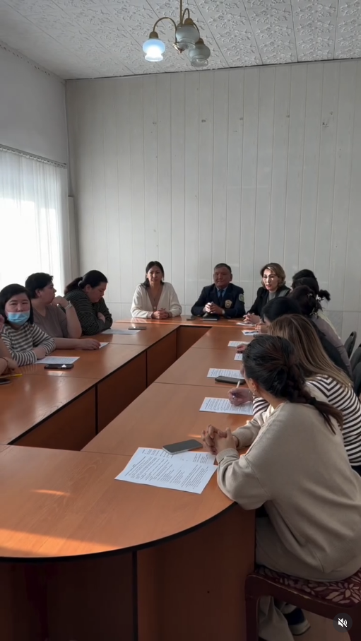 2026 жылғы 20 ақпанда Құқықтық түсіндіру жұмысы және заңгерлік қызмет көрсету бөлімінің басшысы Г.А. Рахимжанова «Жезқазған қаласының ауданаралық мәжбүрлеп орындату аумақтық бөлімі» филиалының басшысы - аға сот орындаушысы Р.К. Оралбаевпен, сондай-ақ адвокаты М.А. Сүлейменовамен бірлесіп «Жылу және сумен жабдықтау кәсіпорны» АҚ ғимаратында кәсіпорын қызметкерлерімен кездесу өткізді