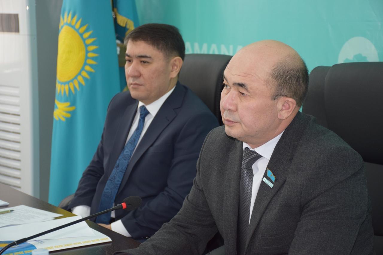 Бүгін «AMANAT» партиясы аудандық филиалының мәжіліс залында тоғызыншы шақырылған Шу аудандық мәслихаттың кезекті XXXХХІІІ сессиясы өтті.