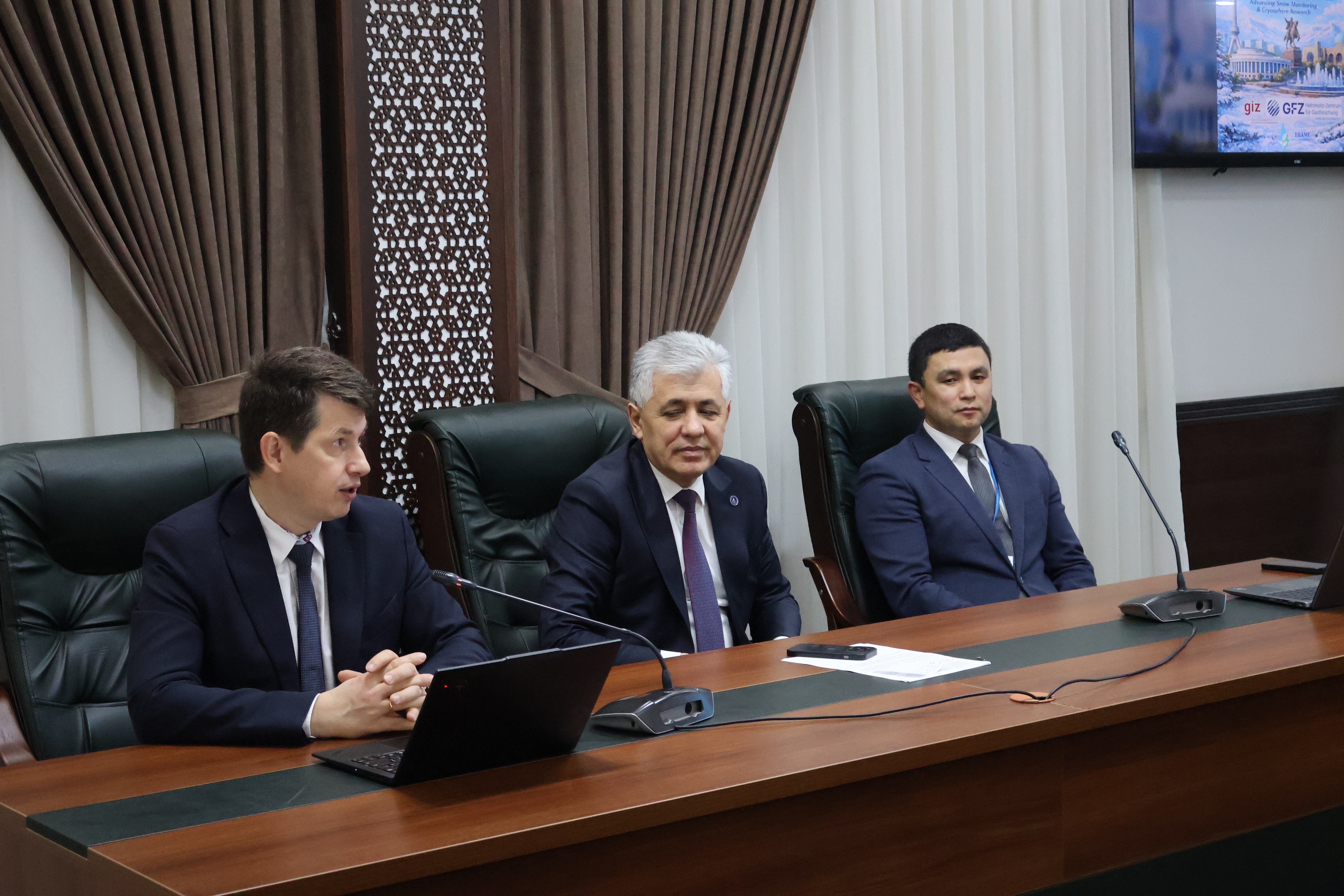 MODSNOW ерте ескерту жүйесін дамыту бойынша өңірлік семинарға қатысу