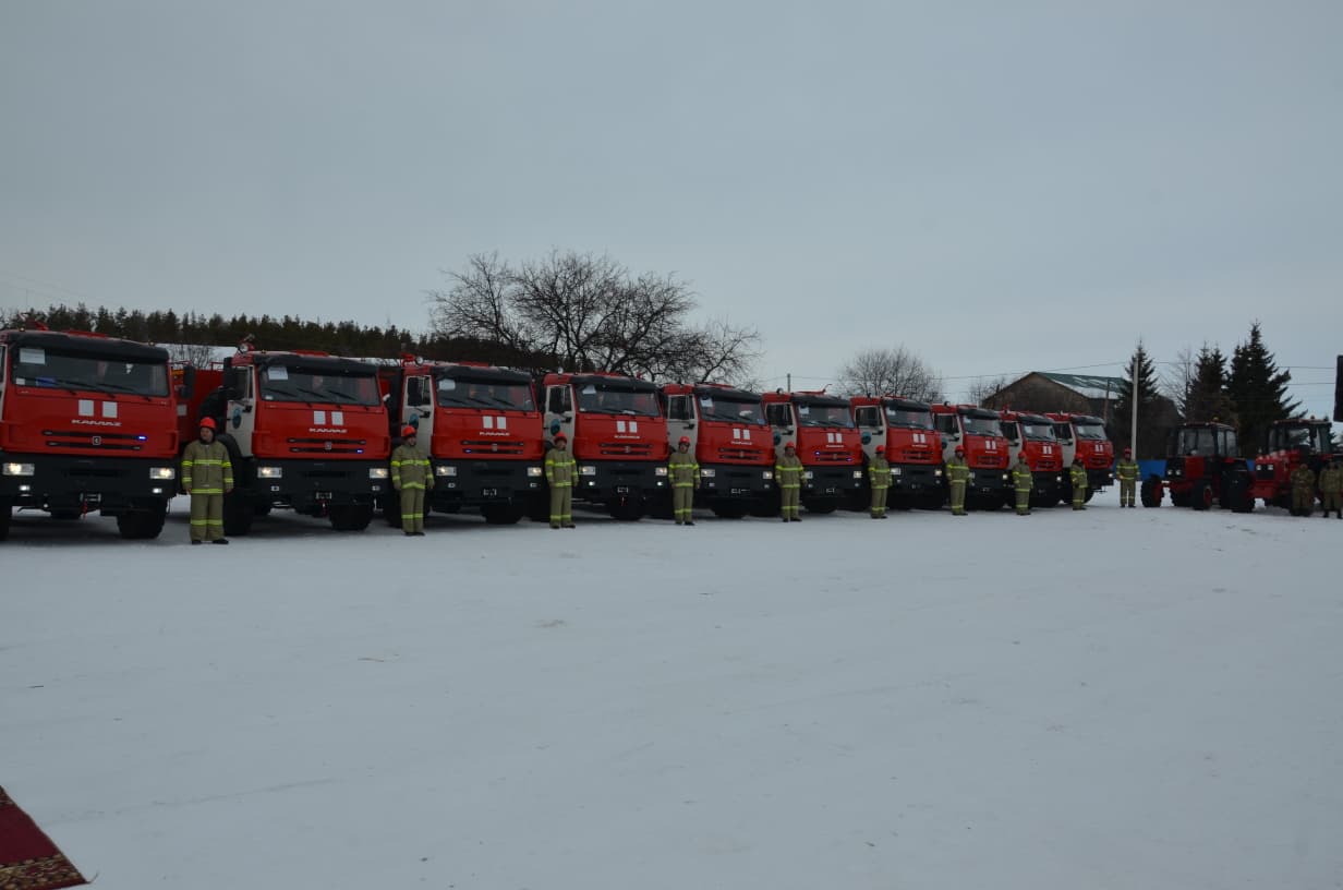 Жаңа өртке қарсы техника Көкшетау мемлекеттік ұлттық табиғи паркіне табысталды