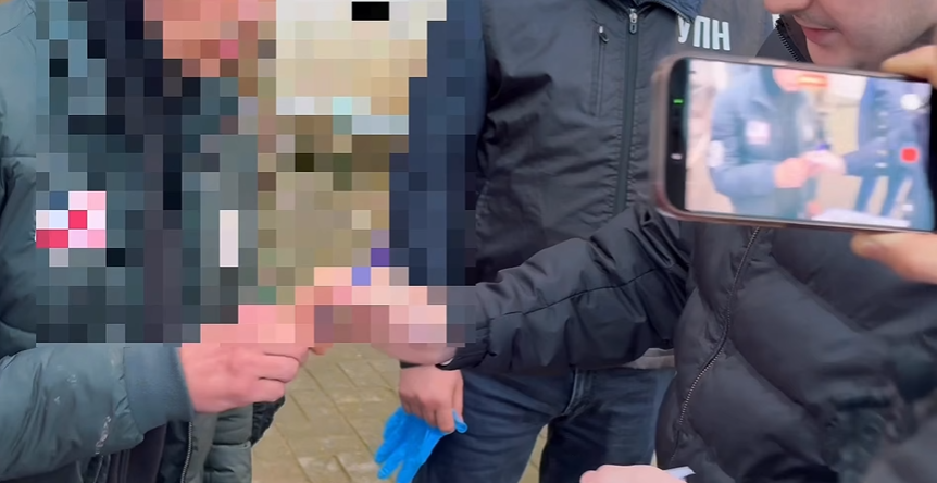 Шымкентте екі қарағандылықтан аса ірі көлемде “синтетика” тәркіленді