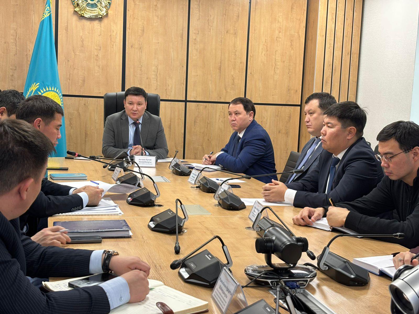 ТҮРКІСТАН: ҚОҒАМДЫҚ-САЯСИ АХУАЛДЫҢ ЖАЙ-КҮЙІ ТАЛҚЫЛАНДЫ