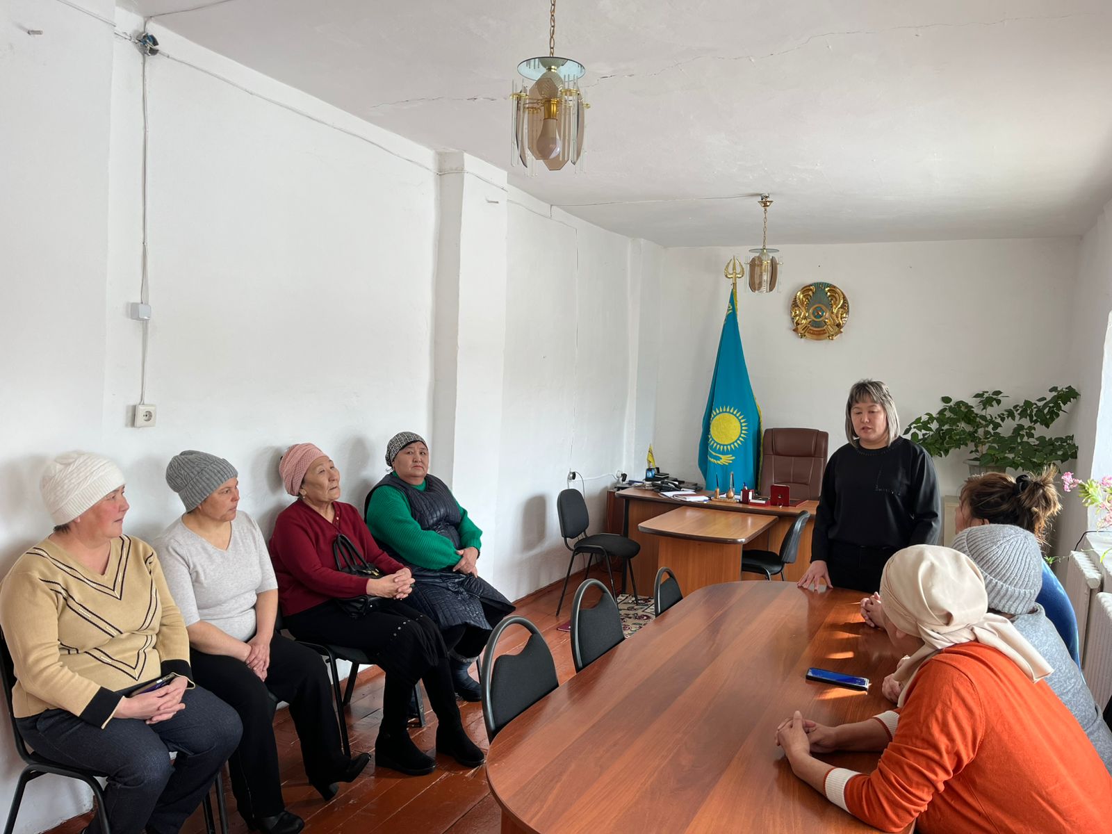 2026 жылы 19 ақпан күні Көктерек ауылдық әкімшілік ғимаратында «Зорлық зомбылықты алдын алу» тақырыбында жиын өтті.