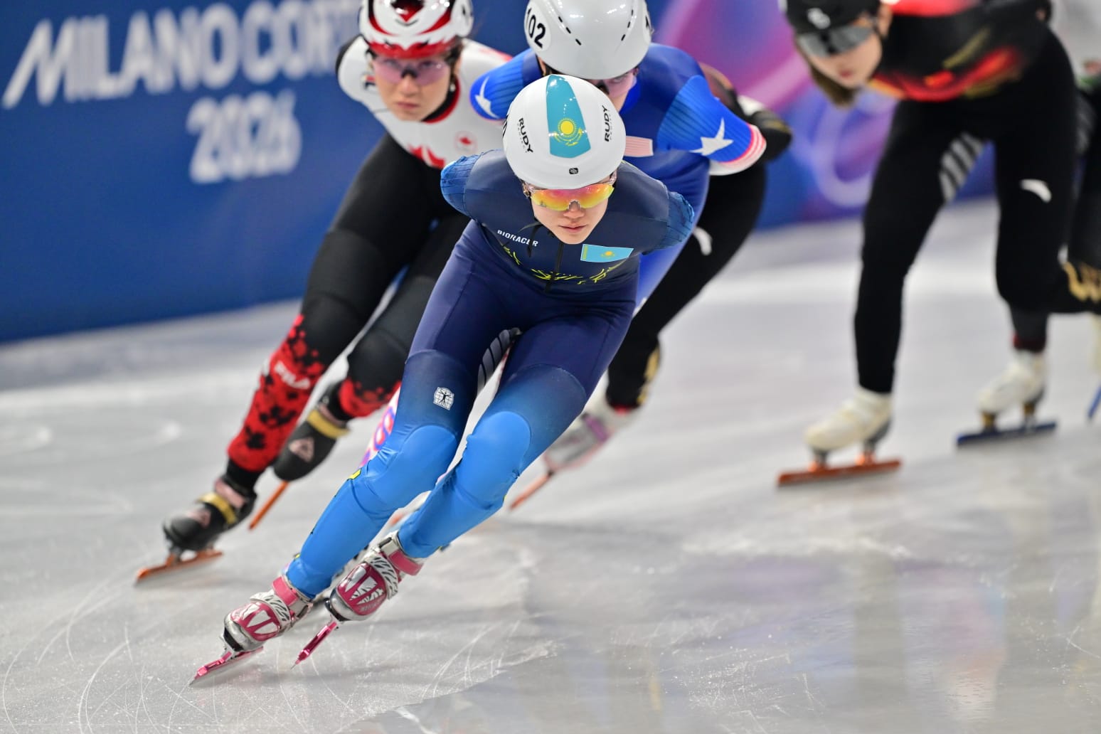 XXV қысқы Олимпиада: Яна Хан мен Ольга Тихонова 1500 метрге жарыста бақ сынады