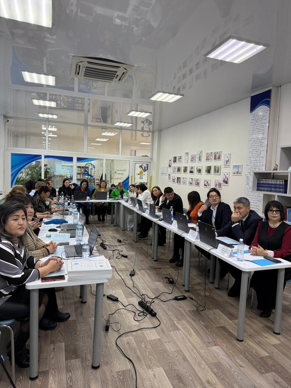 В ВКО обсудили языковые изменения в эпоху искусственного интеллекта