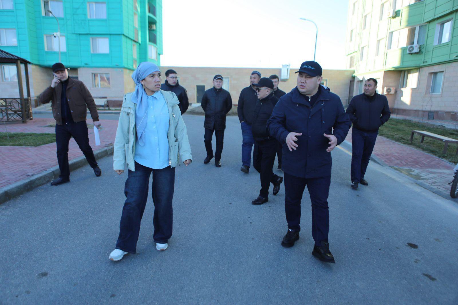 ТҰРҒЫНДАР КӨТЕРГЕН МӘСЕЛЕЛЕР – ҚАЛА ӘКІМІНІҢ ТІКЕЛЕЙ БАҚЫЛАУЫНДА