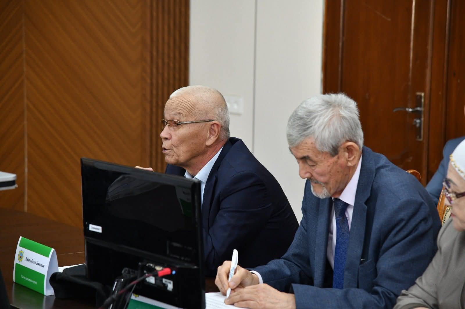 АУДАН ӘКІМІ ҚОҒАМДЫҚ КЕҢЕС МҮШЕЛЕРІНЕ ЕСЕП БЕРДІ