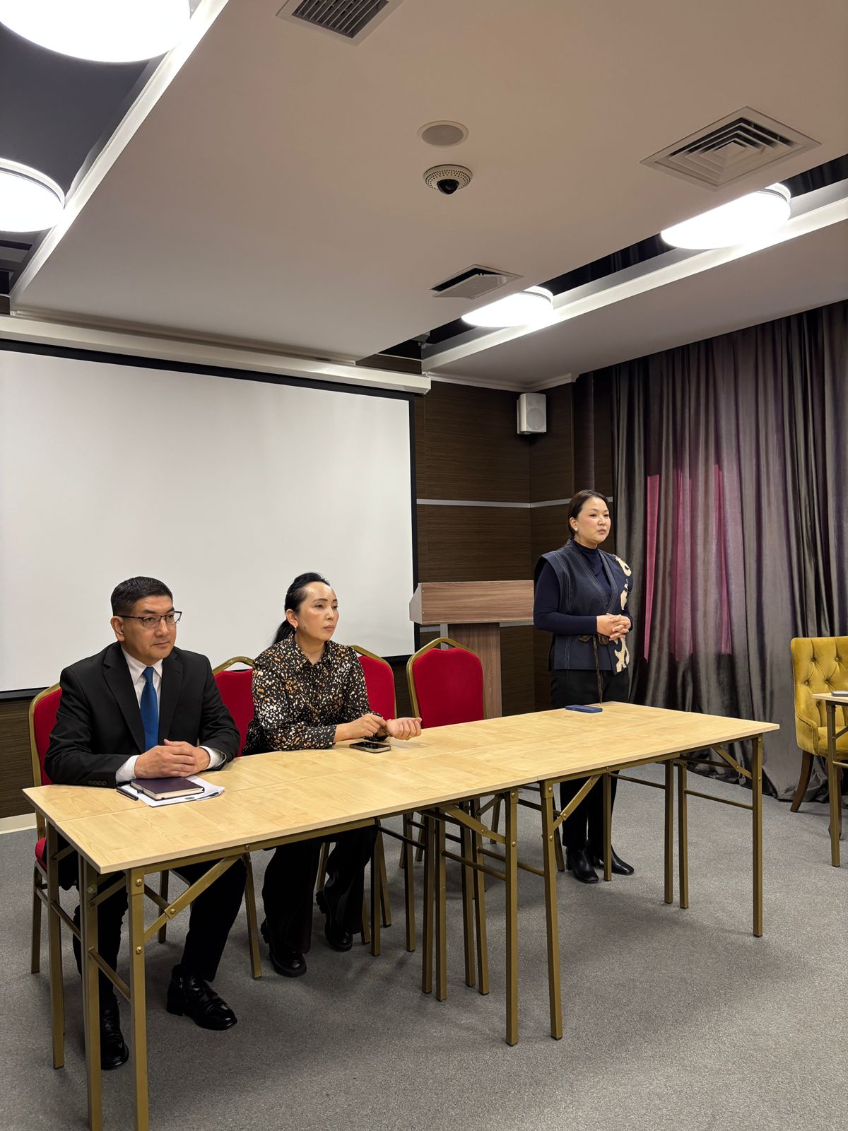 СЕМИНАР КЕЗДЕСУ ӨТКІЗІЛДІ