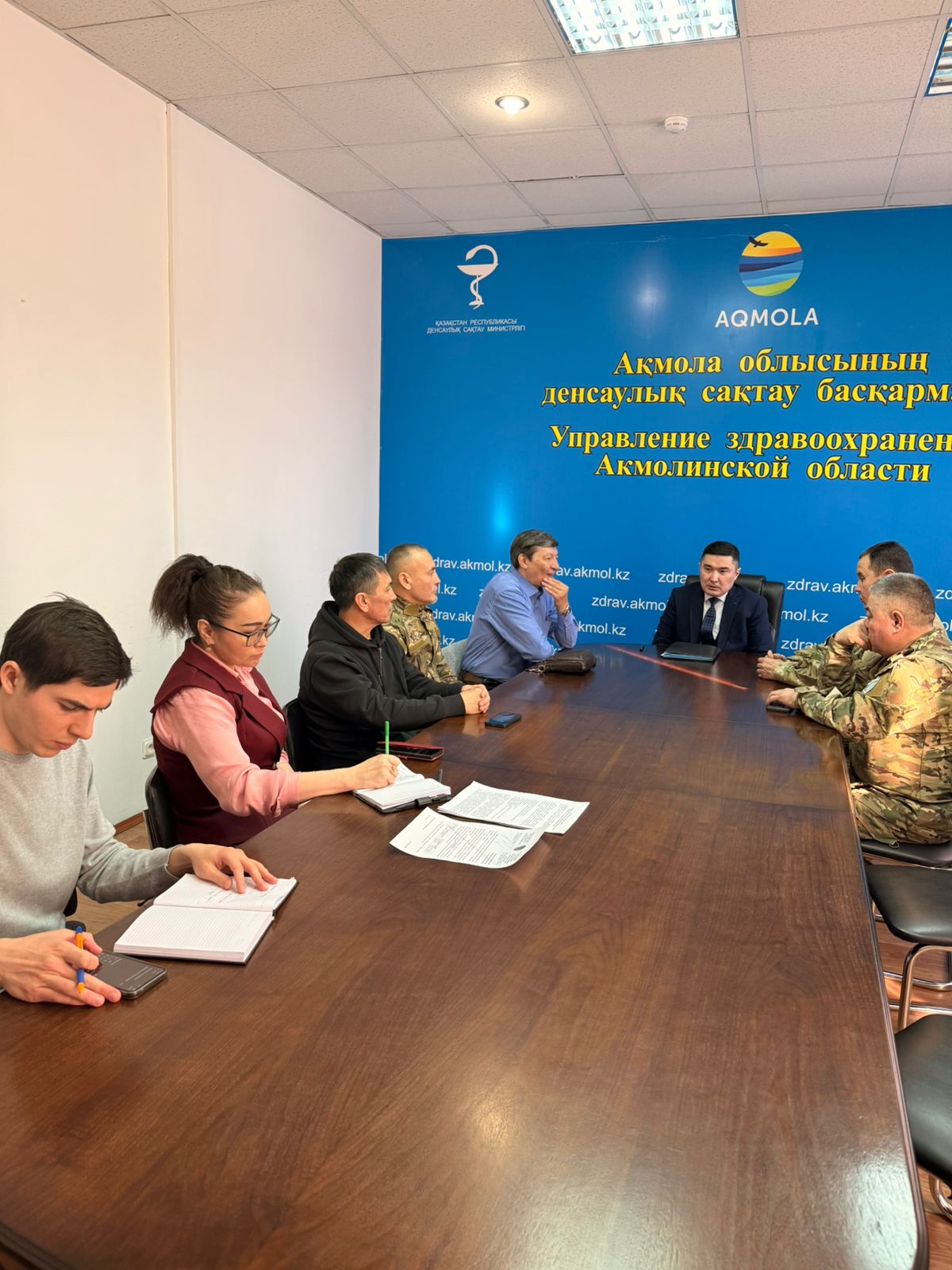 Ардагерлермен кездесу