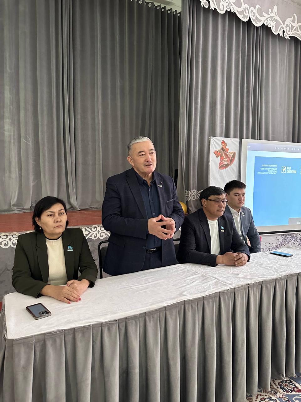 Кеңес орта мектебінде маңызды кездесу өтті