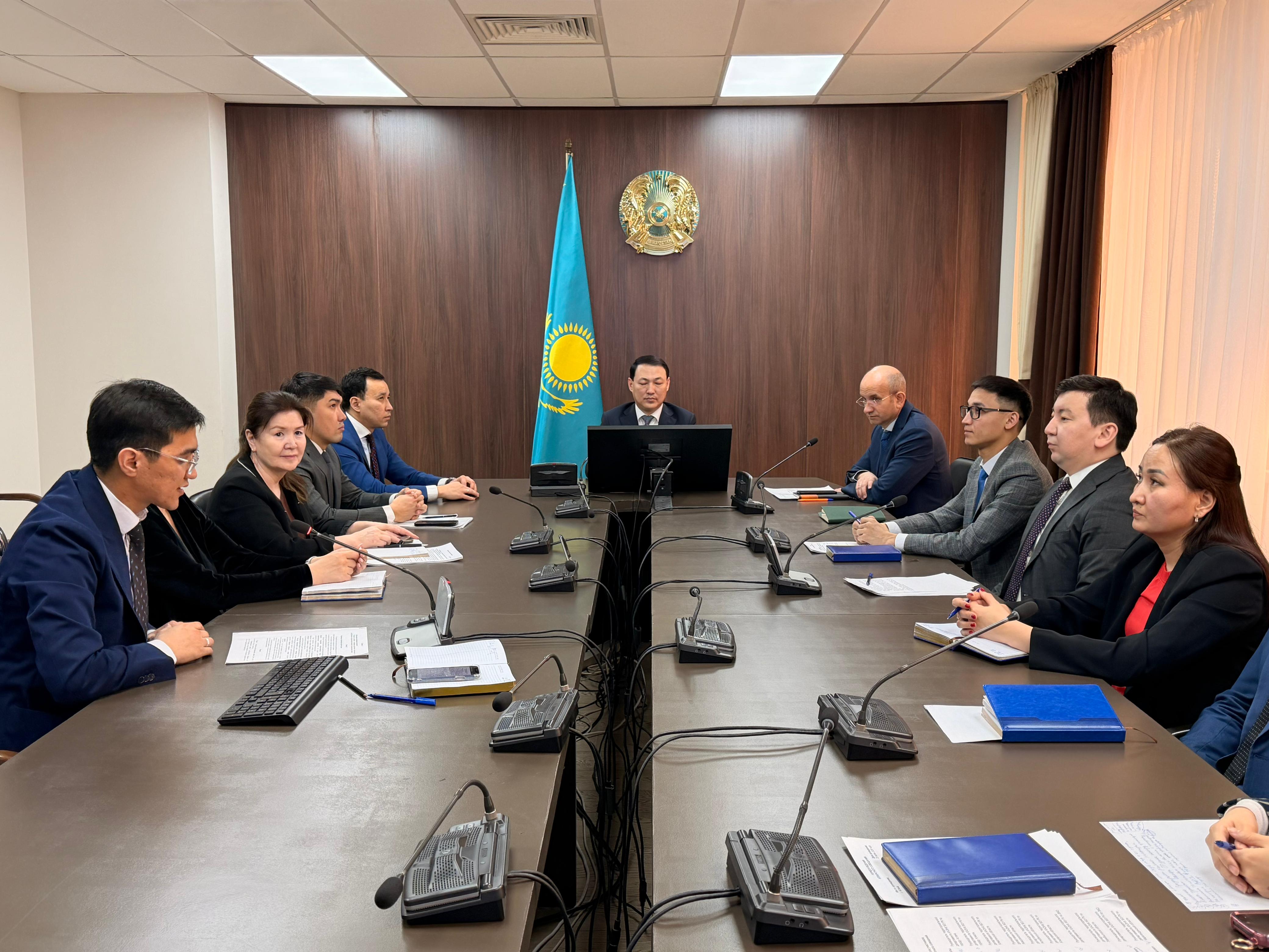 Комитетте Қазақстан Республикасы жаңа Конституциясының жобасы талқыланды