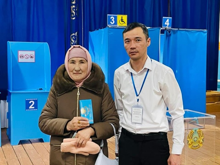 ЕҢБЕК АРДАГЕРЛЕРІ ЕЛДІК ІСТЕ БЕЛСЕНДІ