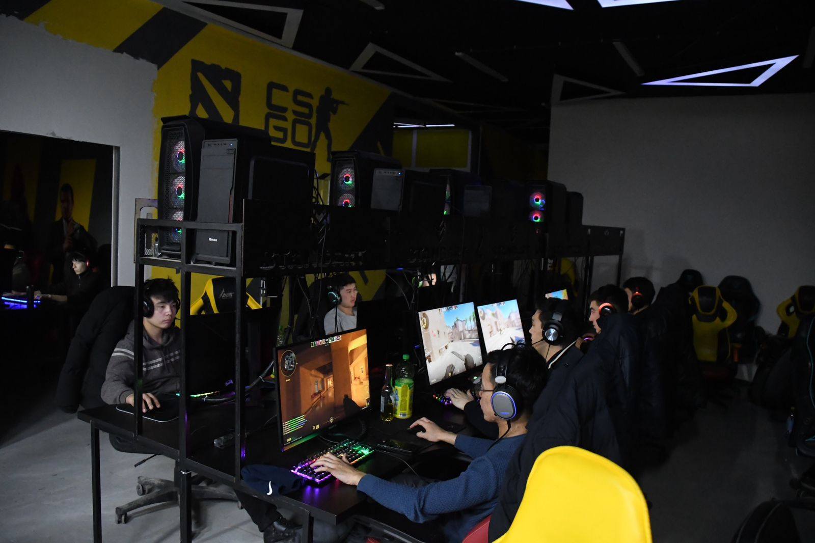 ТҮНГІ РЕЙД: ЖАСӨСПІРІМДЕР ҚАУІПСІЗДІГІ БАСТЫ НАЗАРДА