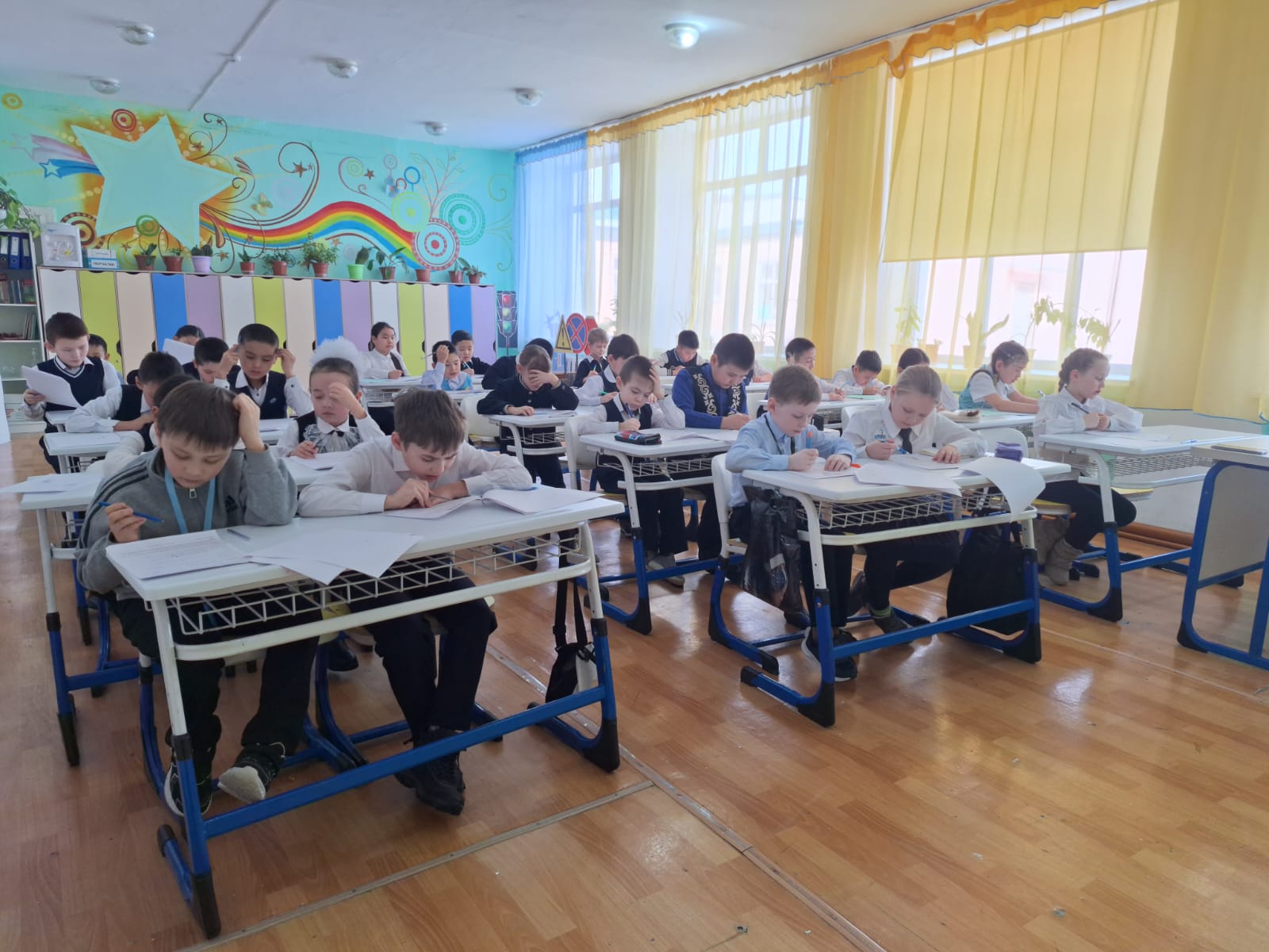 «Бастау» Республикалық математикалық олимпиадасының аудандық кезеңі өткізілді