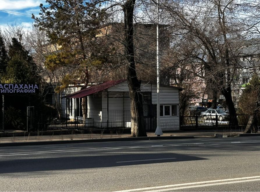 Алматыда кезекті заңсыз нысан бұзылды