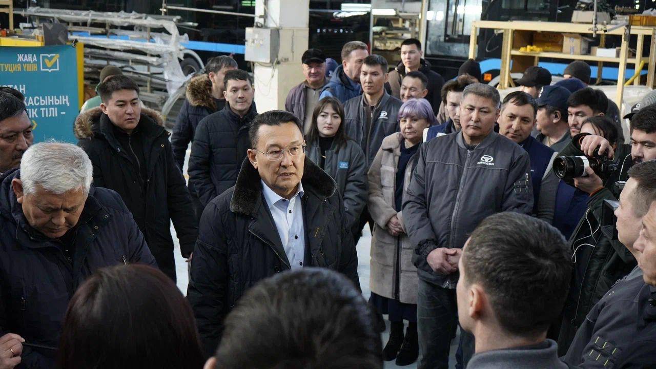 АБАЙ ОБЛЫСЫНДА ӨҢІРЛІК КОАЛИЦИЯ ӨНДІРІС ҰЖЫМЫМЕН КЕЗДЕСУ ӨТКІЗДІ