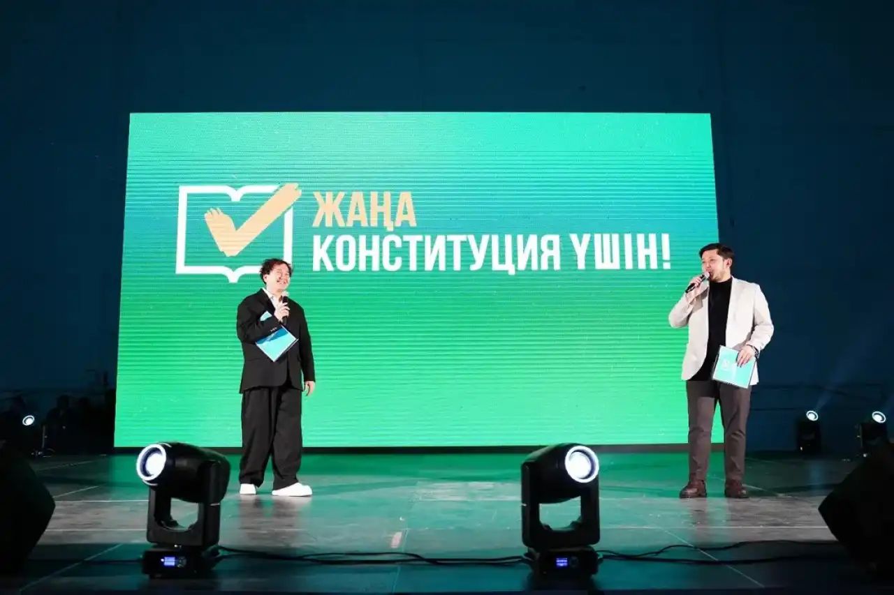 Таразда жаңа Конституция жобасын қолдауға арналған ауқымды LIVE-концерт өтті