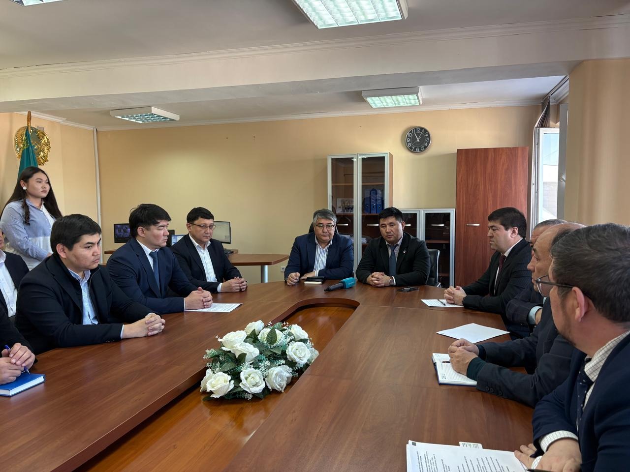 ШЫМКЕНТ: ҚУАТЖЫЛУОРТАЛЫҚ-3 ҰЖЫМЫНДА КОНСТИТУЦИЯ ЖОБАСЫ ТАЛҚЫЛАНДЫ