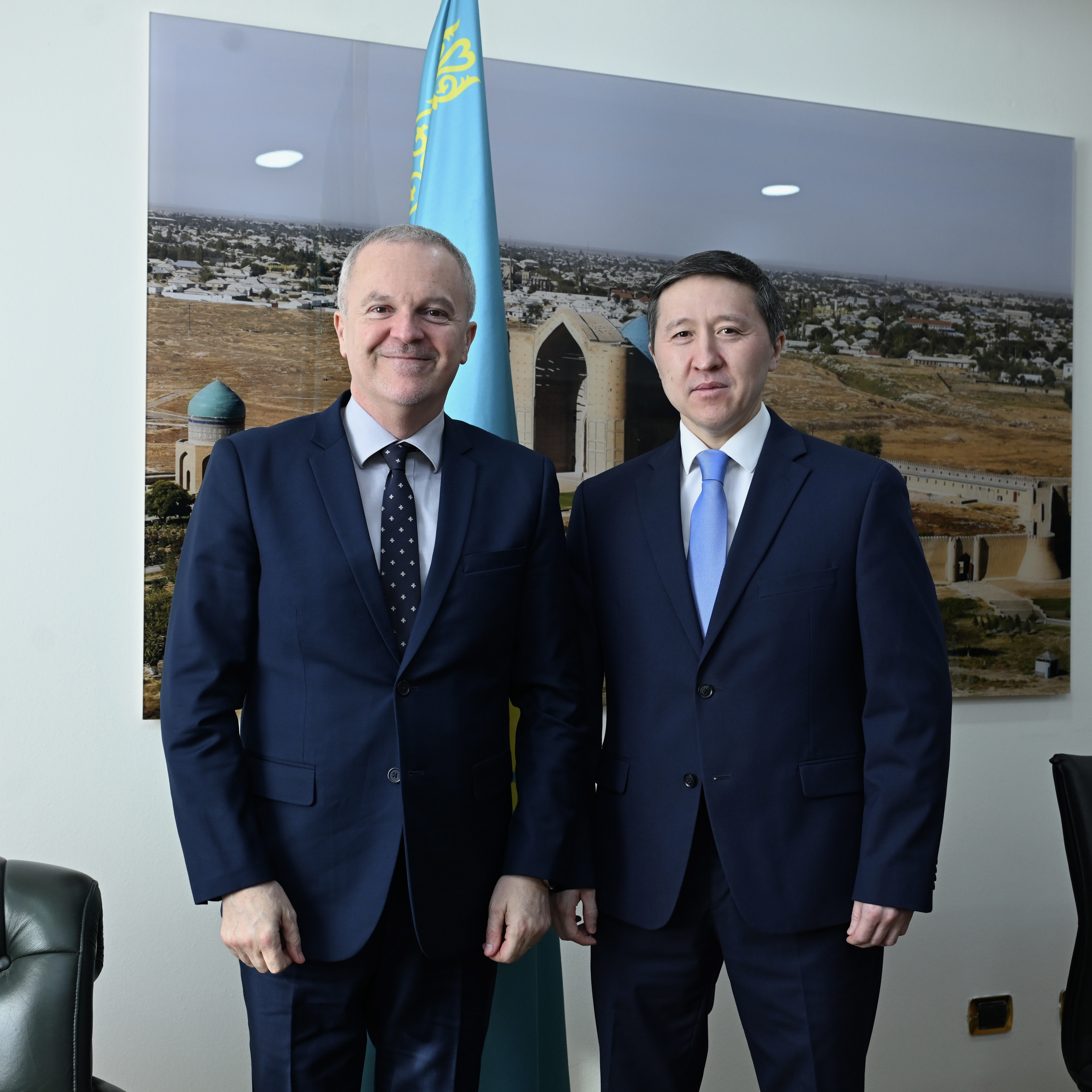 Prospects for Advancing the Strategic Partnership with Italy  Discussed at the Kazakh Foreign Ministry