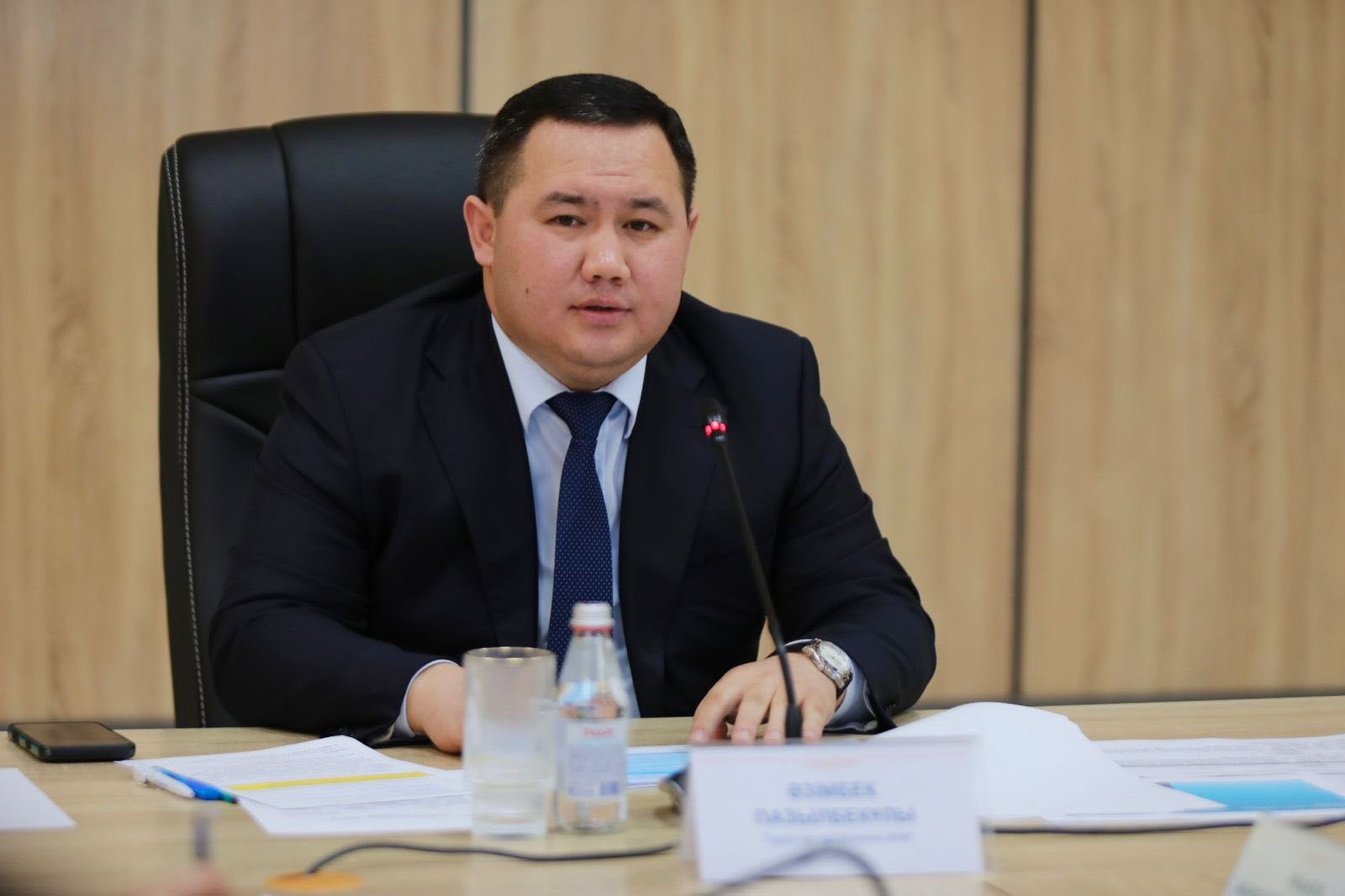 ҚАЛА ӘКІМІ ҚАРЖЫ ТӘРТІБІН КҮШЕЙТУ ЖӘНЕ БЮДЖЕТ КІРІСТЕРІН АРТТЫРУ МӘСЕЛЕЛЕРІН ҚАТАҢ БАҚЫЛАУҒА АЛДЫ