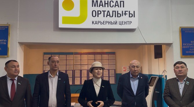 Мойынқұм ауданында Конституция жобасы бойынша ашық форматтағы кездесу өтті