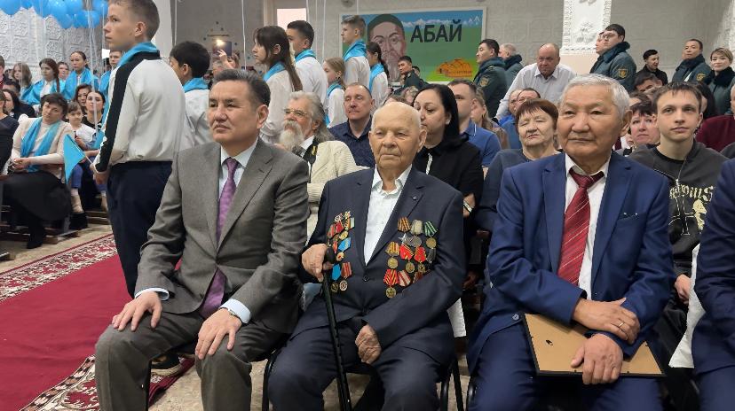 Веселовка ауылында Ұлы Отан соғысының ардагері Павел Еремеевич 100 жасқа толу мерейтойымен салтанатты түрде құрметтелді