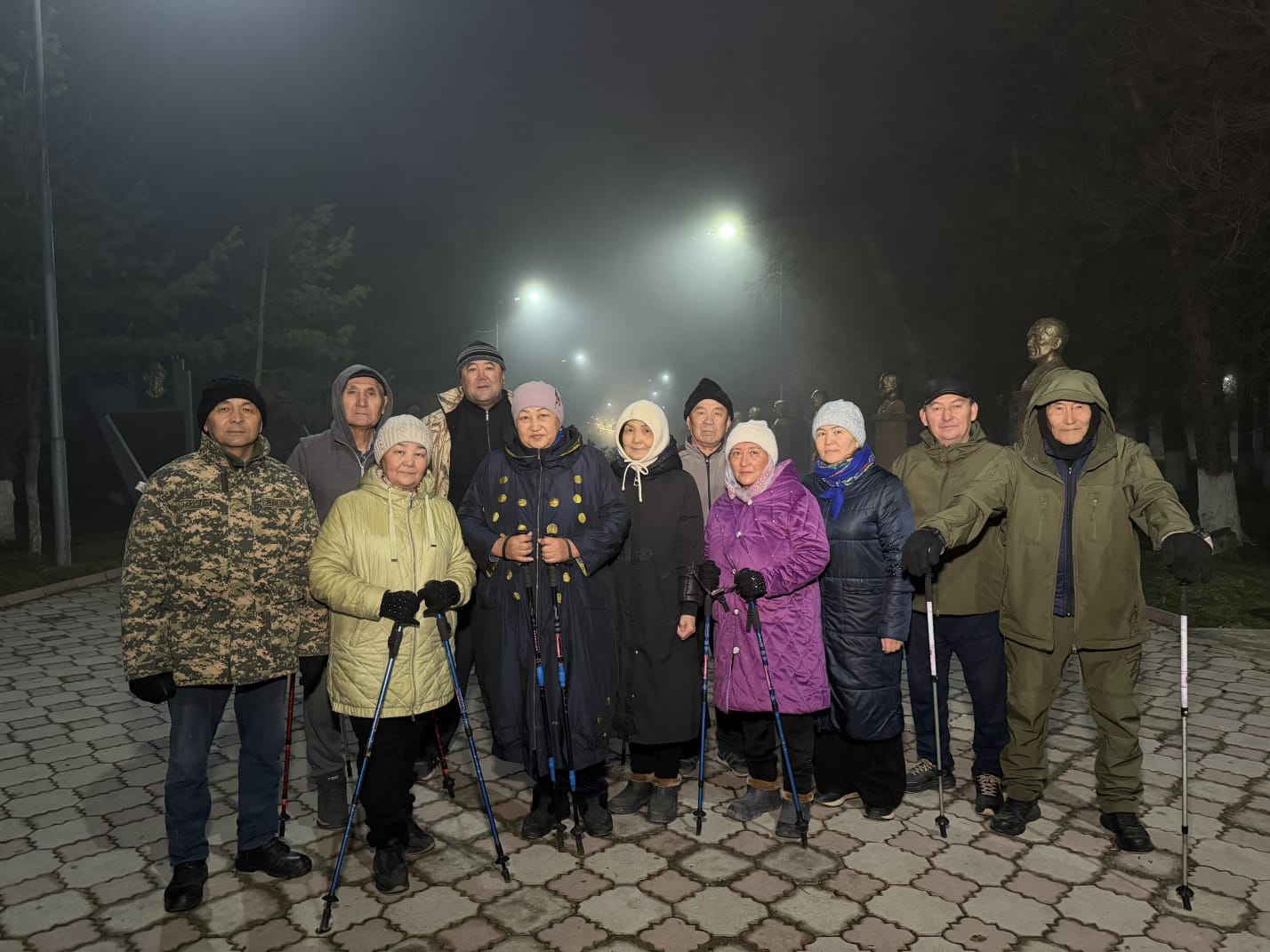 ЖАСҚА ҚАРАМАЙ – БІРГЕ ҚАДАМ