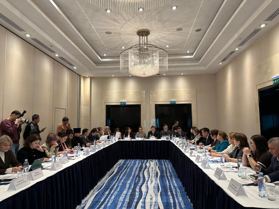 В Астане обсудили вопросы профилактики ВПЧ и рака шейки матки