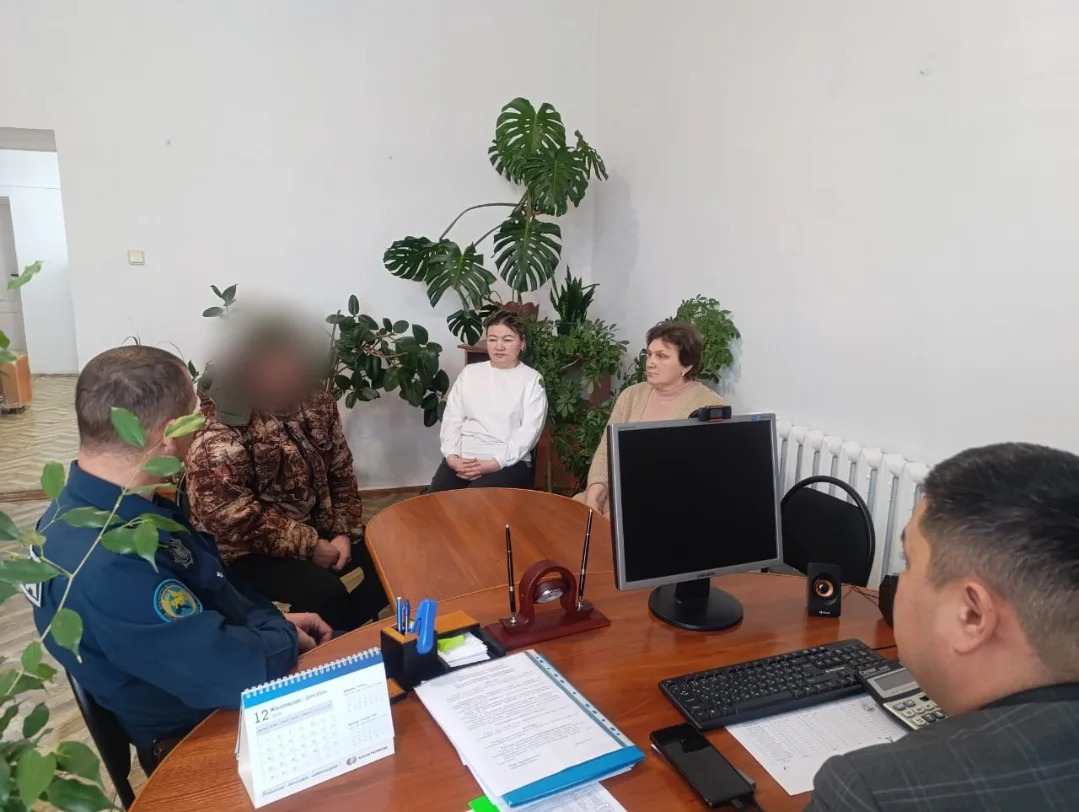 Қоғамдық кеңес отырысы