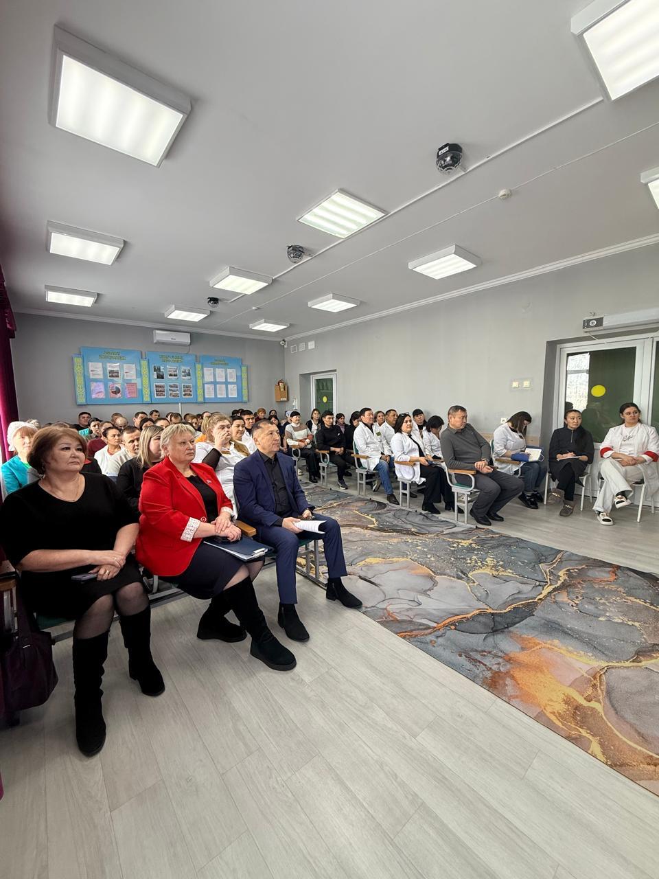 Қазақстан Республикасы Конституциясының жаңа редакциясының жобасын талқылау