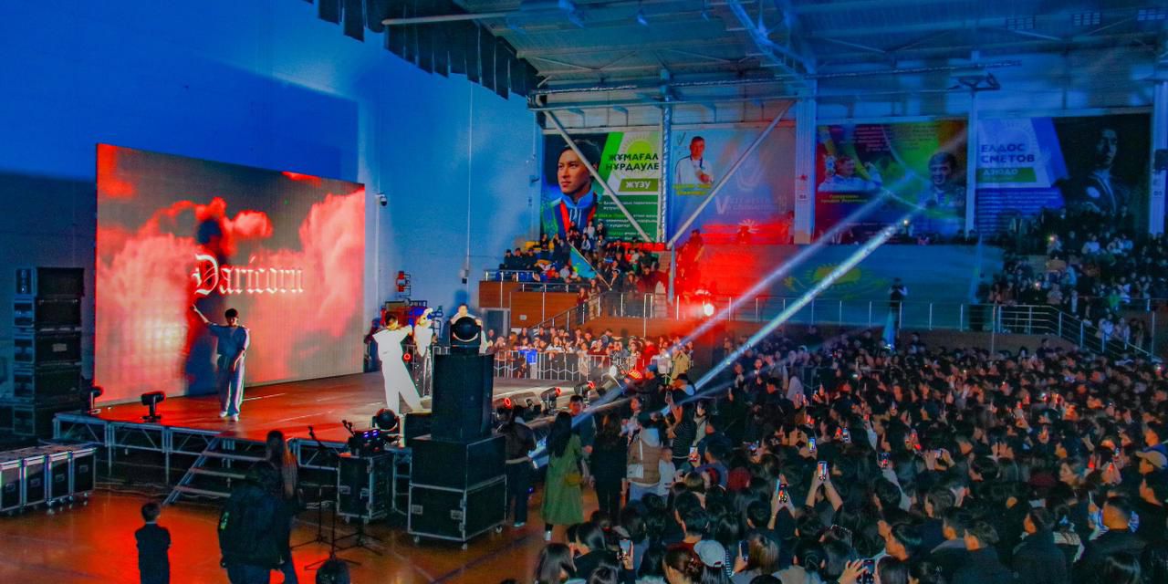 Таразда жаңа Конституция жобасын қолдауға арналған LIVE-концерт өтті