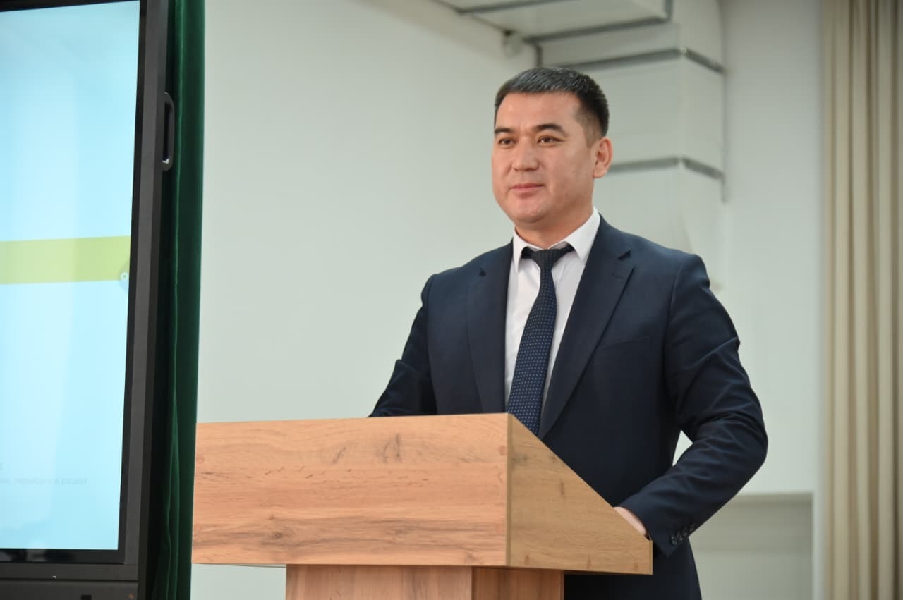 ШЫМКЕНТ: МӘСЛИХАТ ДЕПУТАТТАРЫ ЕҢБЕКШІ АУДАНЫ ТҰРҒЫНДАРЫМЕН КЕЗДЕСТІ