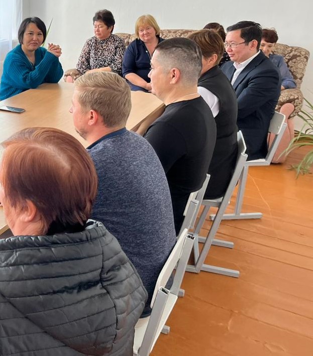 Информационно-разъяснительная работа по государственным услугам